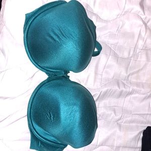 Unused Victoria Secret Bra. 40DD. Lightly Lined. Dark Green/Teal